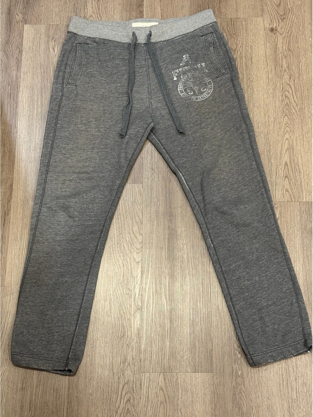 Y2K Abercrombie & Fitch Men's Gray Sweatpants with Drawstring Waist